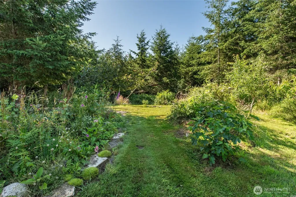 1833 Eaglemount Road Port Townsend WA 98368