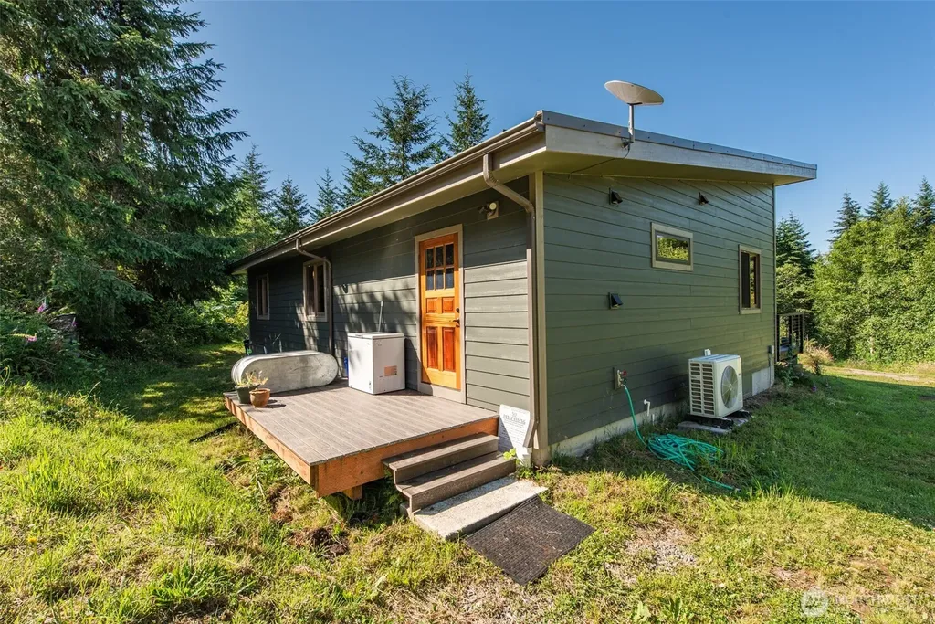 1833 Eaglemount Road Port Townsend WA 98368