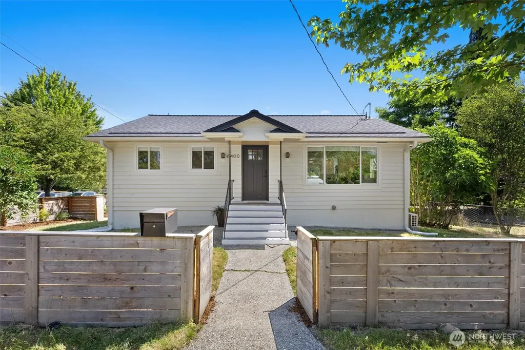 6400 44th Avenue S Seattle WA 98118