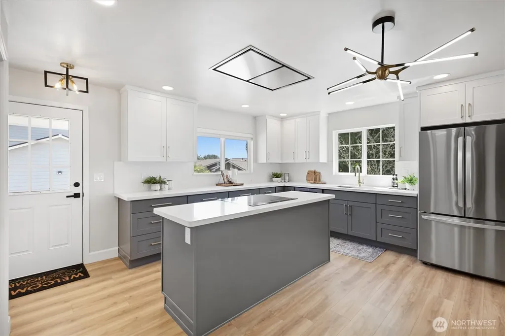 6400 44th Avenue S Seattle WA 98118
