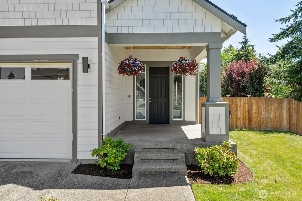 704 26th Avenue Court Milton WA 98354