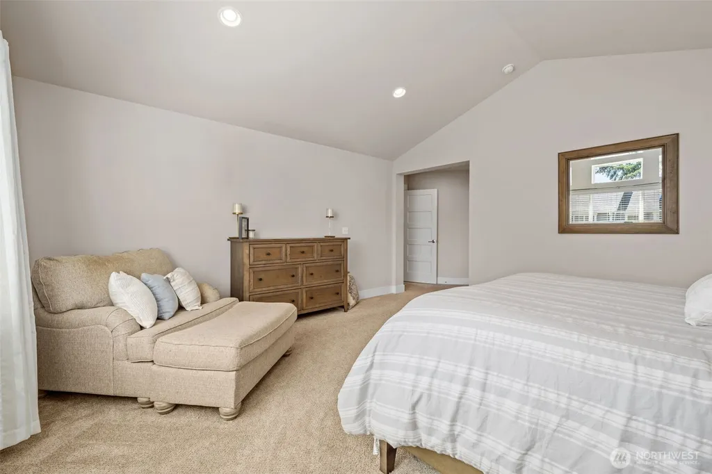 704 26th Avenue Court Milton WA 98354