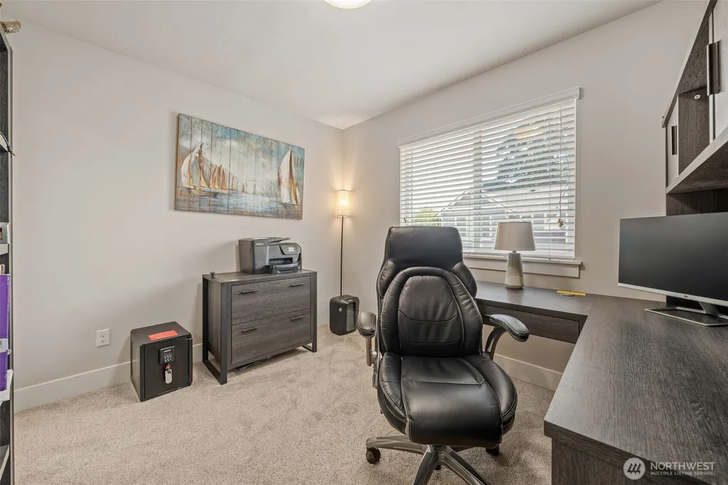 704 26th Avenue Court Milton WA 98354