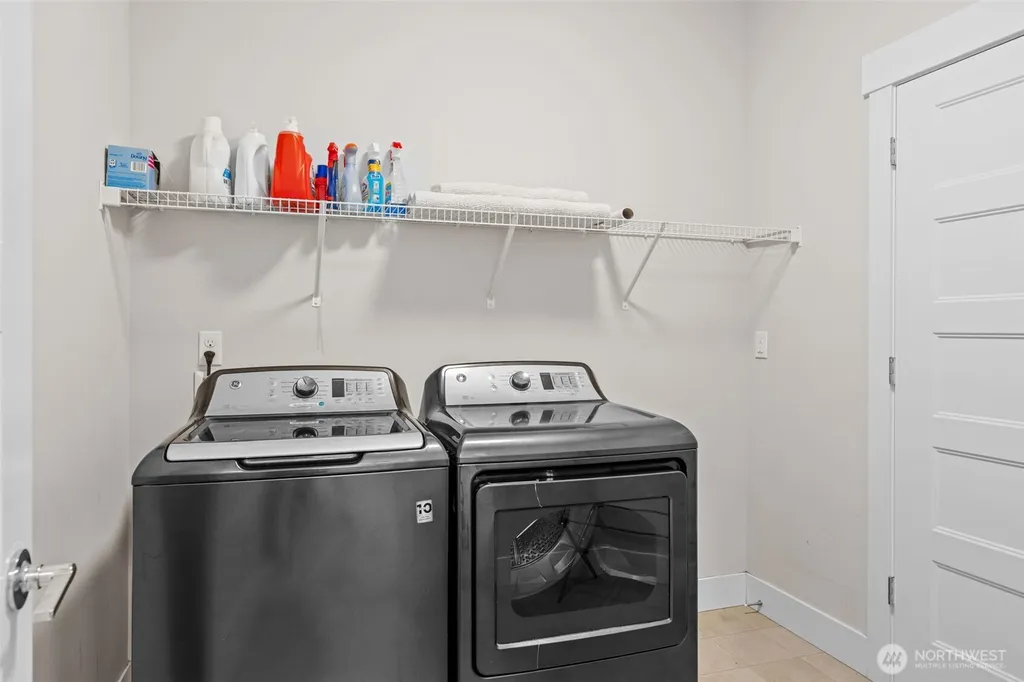 704 26th Avenue Court Milton WA 98354