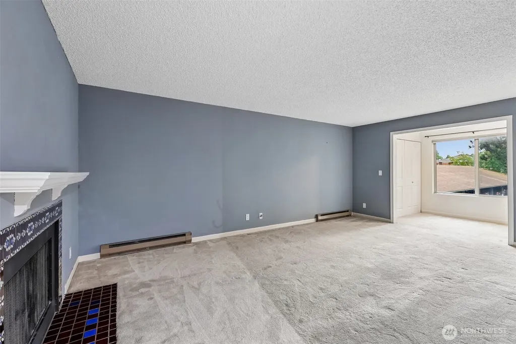 2222 NE 92nd Street Seattle WA 98115