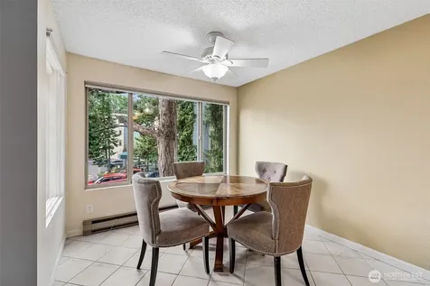 2222 NE 92nd Street Seattle WA 98115