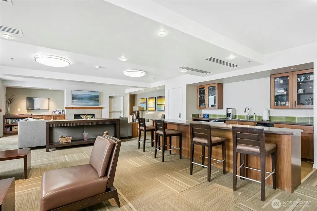15100 6th Avenue SW Burien WA 98166