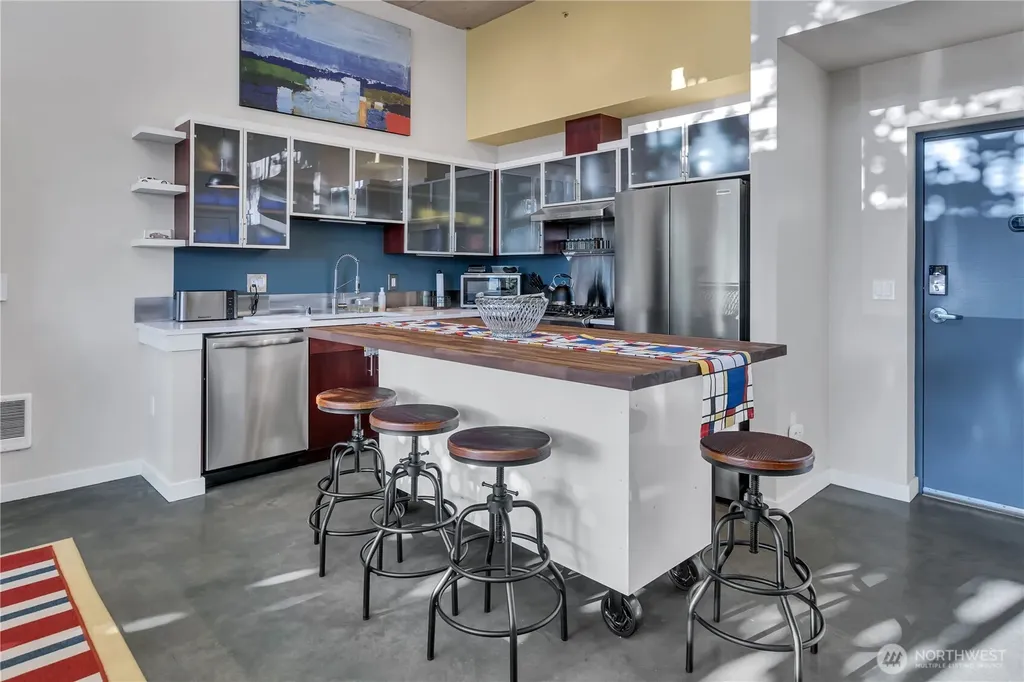 15100 6th Avenue SW Burien WA 98166