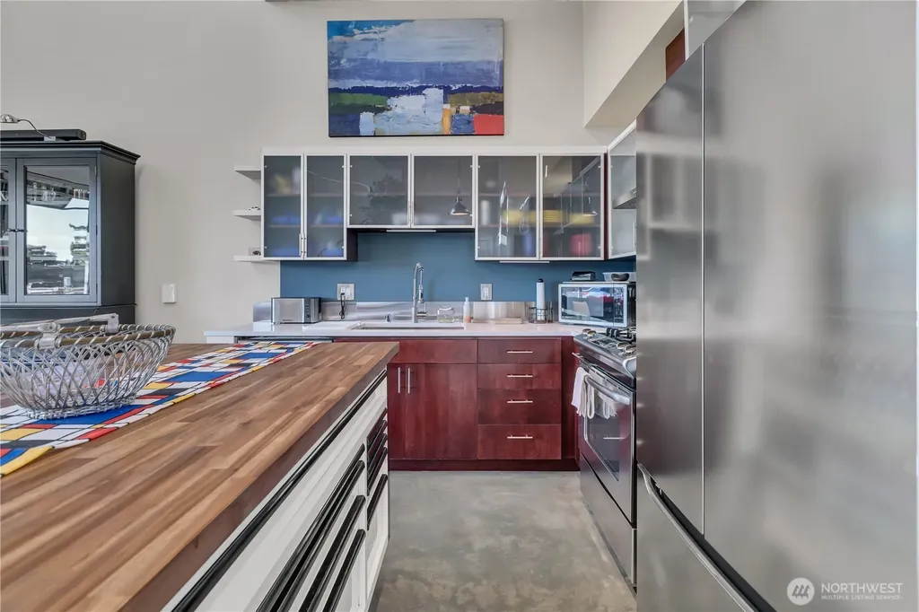 15100 6th Avenue SW Burien WA 98166