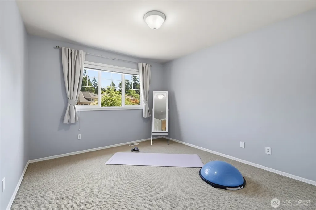 2837 234th Ave SE Sammamish WA 98075