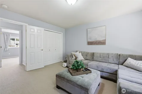 2837 234th Ave SE Sammamish WA 98075