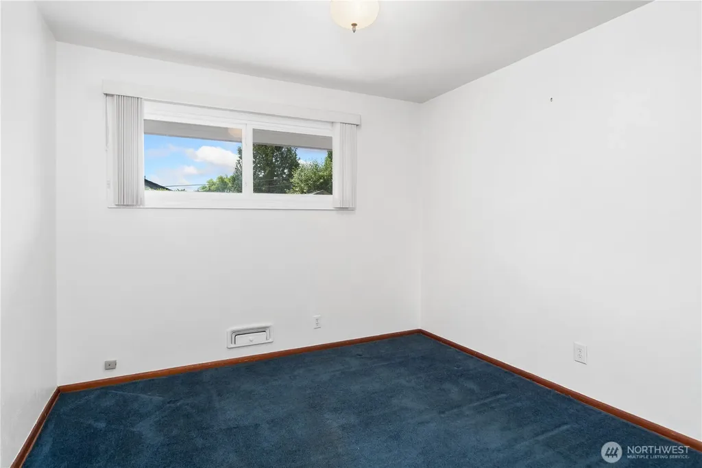2007 Trenton Avenue Bremerton WA 98310