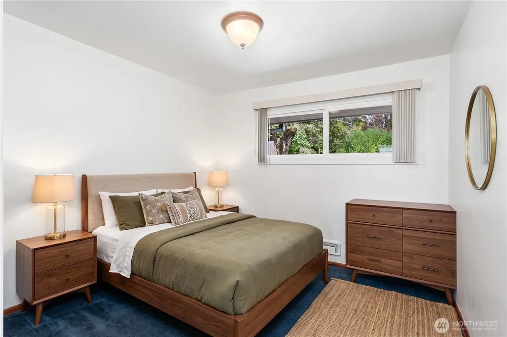 2007 Trenton Avenue Bremerton WA 98310