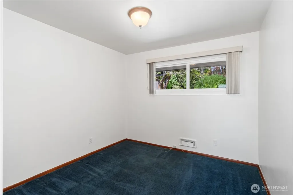 2007 Trenton Avenue Bremerton WA 98310