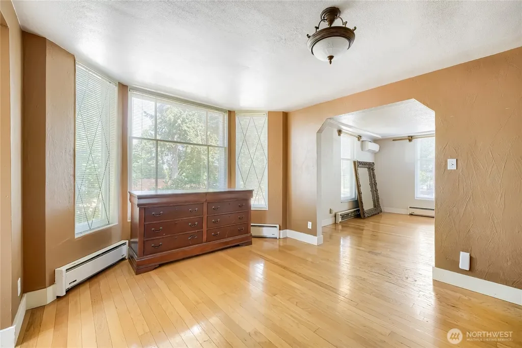 522 N L Street Tacoma WA 98403
