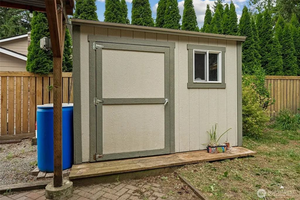 8413 121st Street E Puyallup WA 98373