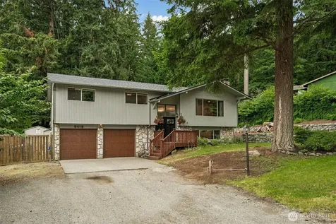 8413 121st Street E Puyallup WA 98373