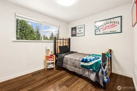 8413 121st Street E Puyallup WA 98373