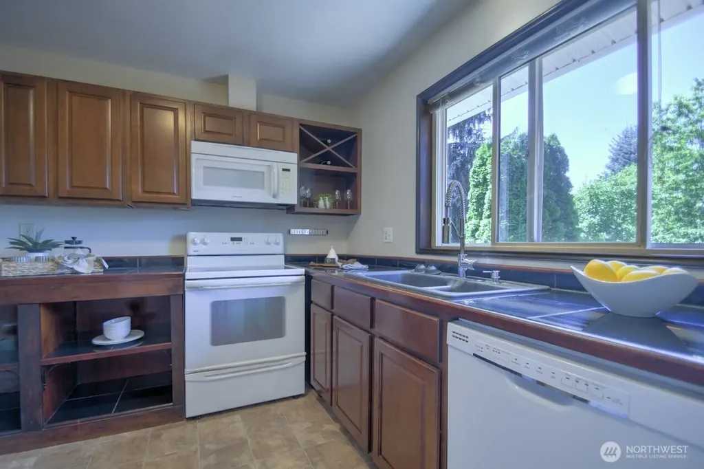 1335 5th Avenue SE Olympia WA 98501