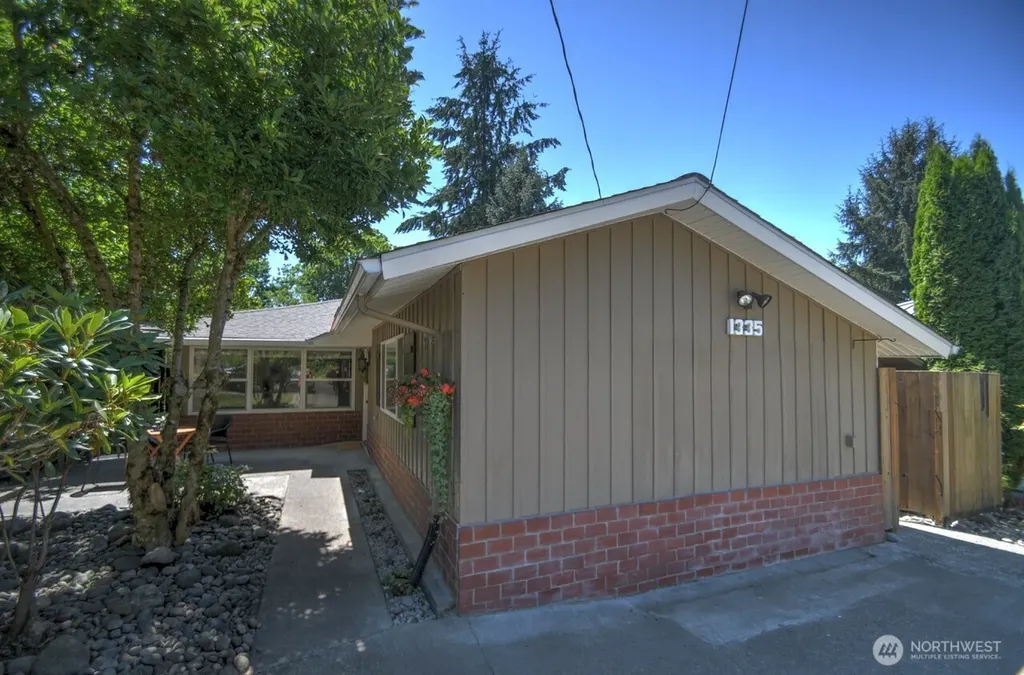 1335 5th Avenue SE Olympia WA 98501