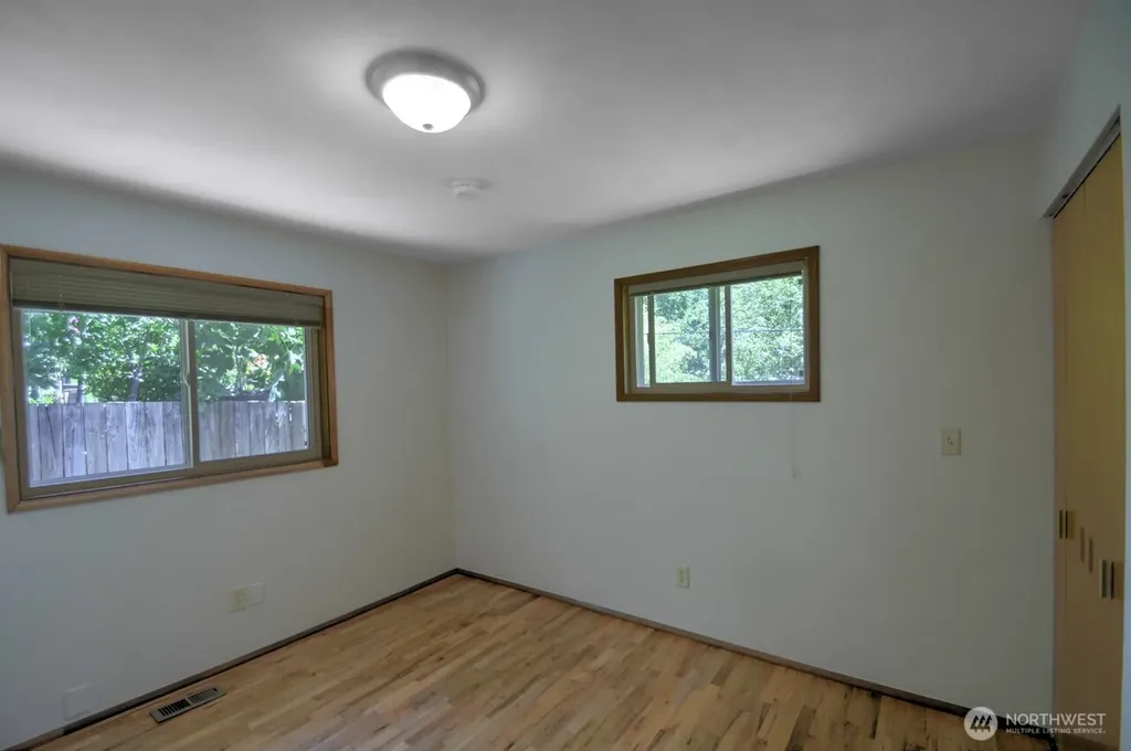 1335 5th Avenue SE Olympia WA 98501