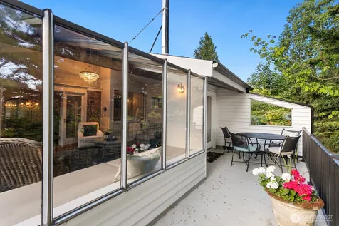 1805 NW 95th Street Seattle WA 98117