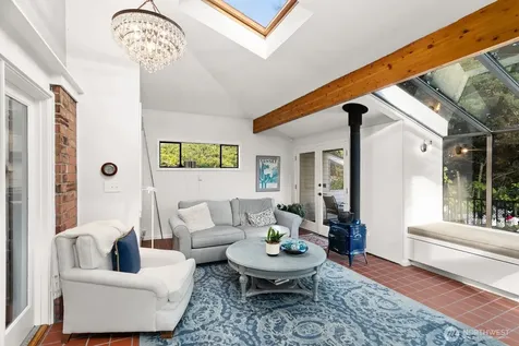 1805 NW 95th Street Seattle WA 98117
