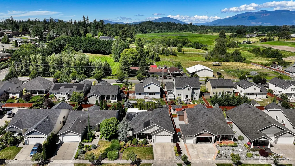 3835 Autumn Way Mount Vernon WA 98273