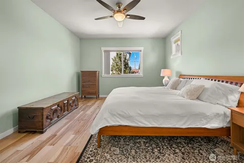 3835 Autumn Way Mount Vernon WA 98273