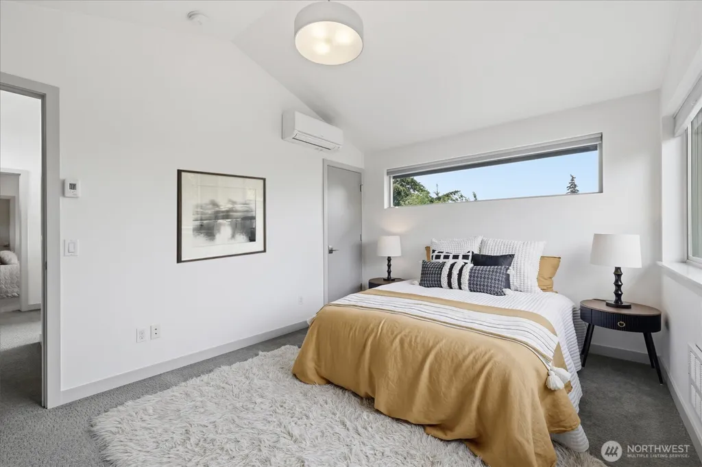 6114 8th Avenue NW Seattle WA 98107