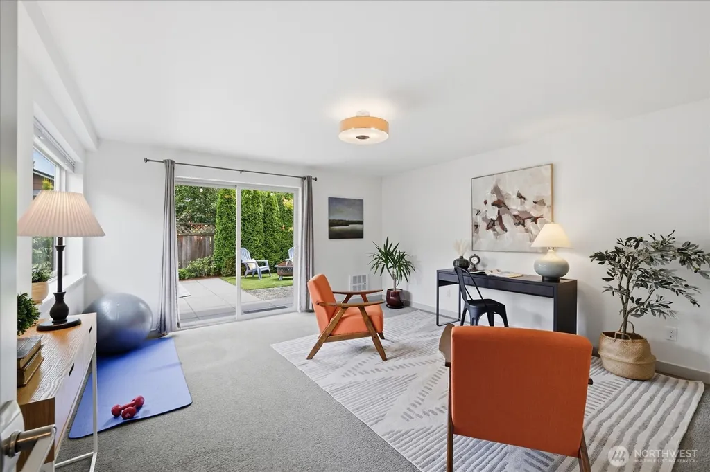 6114 8th Avenue NW Seattle WA 98107