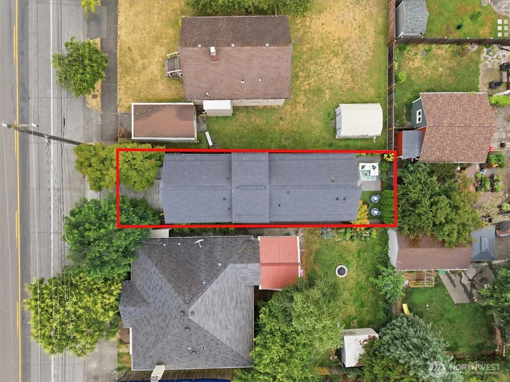 6114 8th Avenue NW Seattle WA 98107