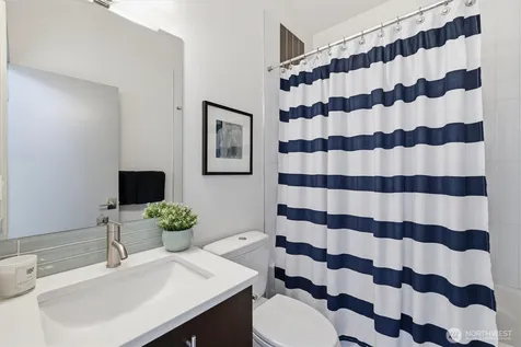 6114 8th Avenue NW Seattle WA 98107