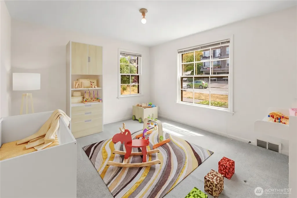 4311 Greenwood Avenue N Seattle WA 98103