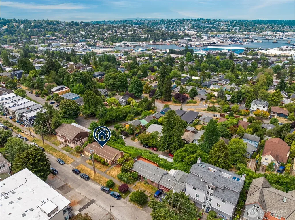 4311 Greenwood Avenue N Seattle WA 98103