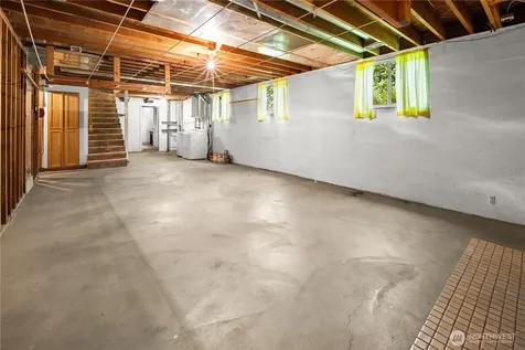 4311 Greenwood Avenue N Seattle WA 98103