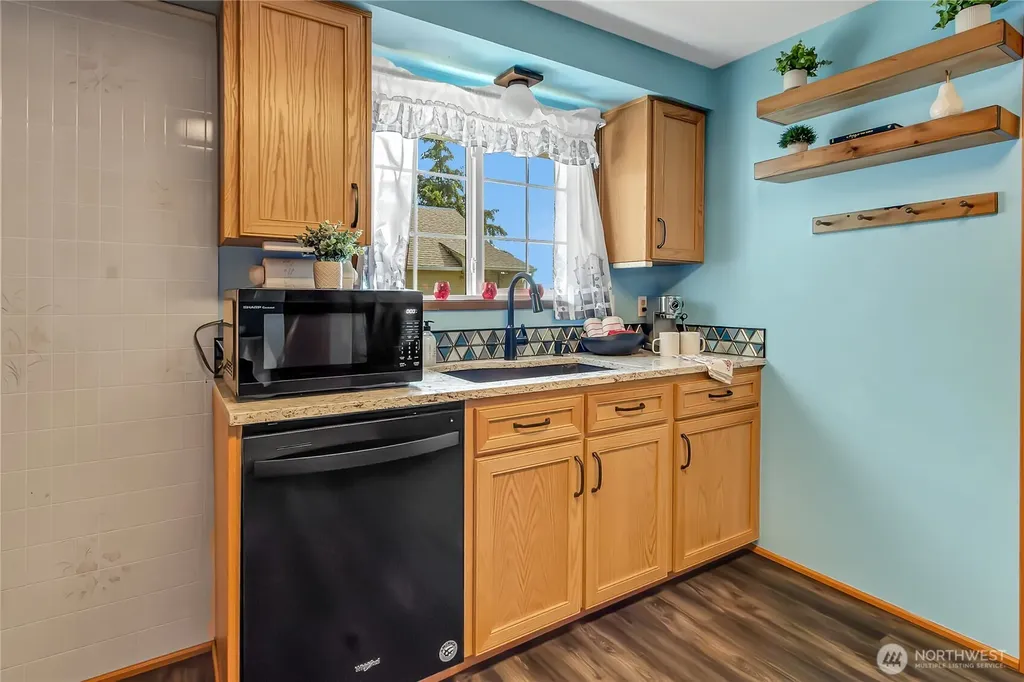 10035 Grove Road SE Yelm WA 98597