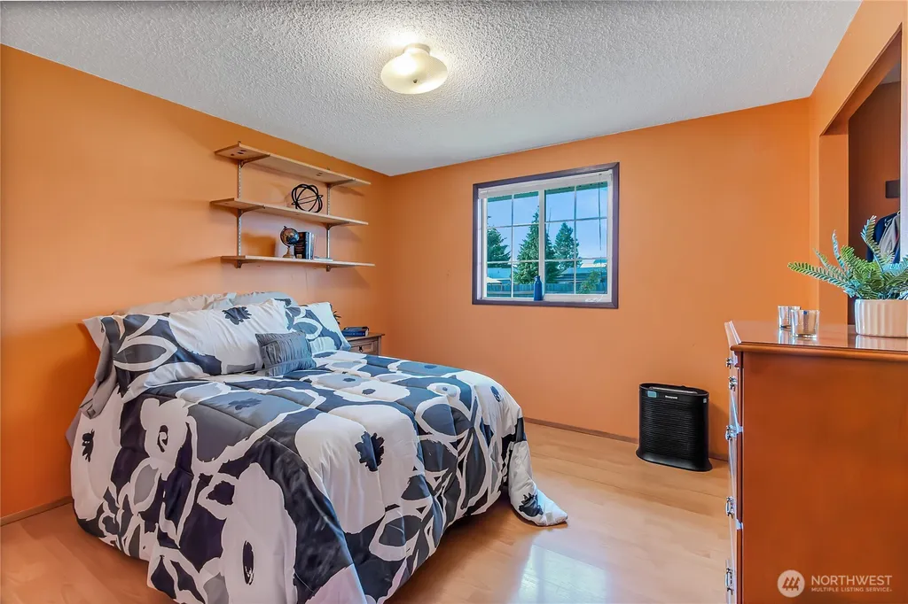 10035 Grove Road SE Yelm WA 98597
