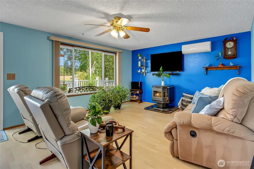 10035 Grove Road SE Yelm WA 98597