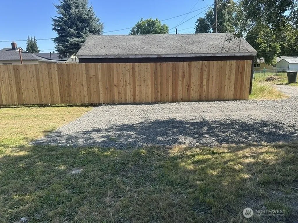 210 24th Avenue Longview WA 98632