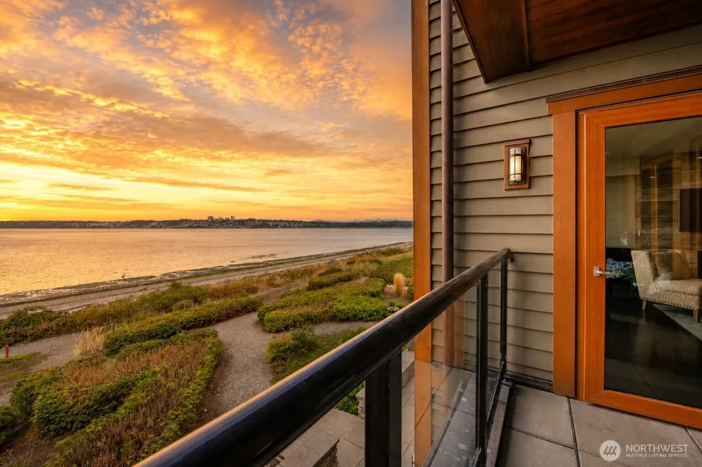 9535 Semiahmoo Parkway Blaine WA 98230