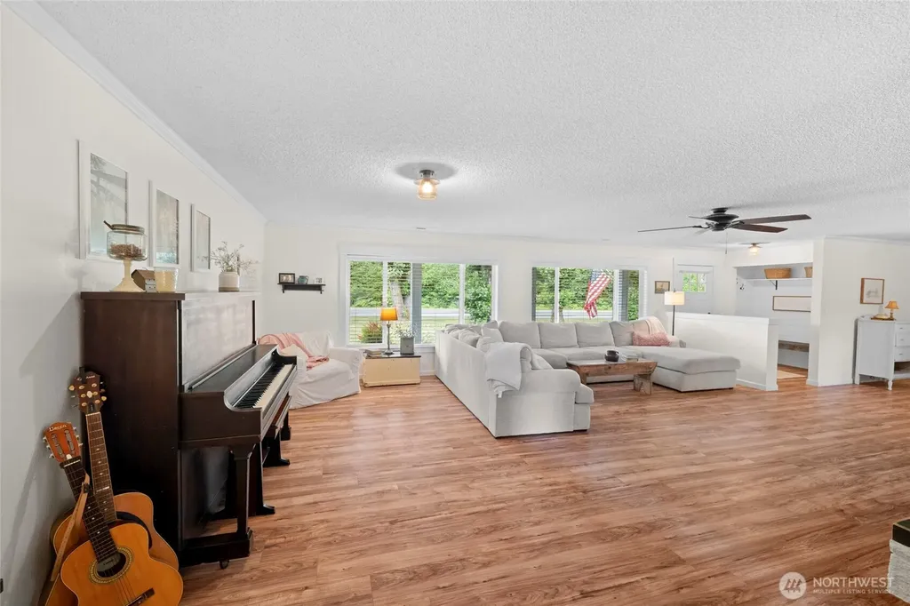 8326 Littlerock Road SW Olympia WA 98512