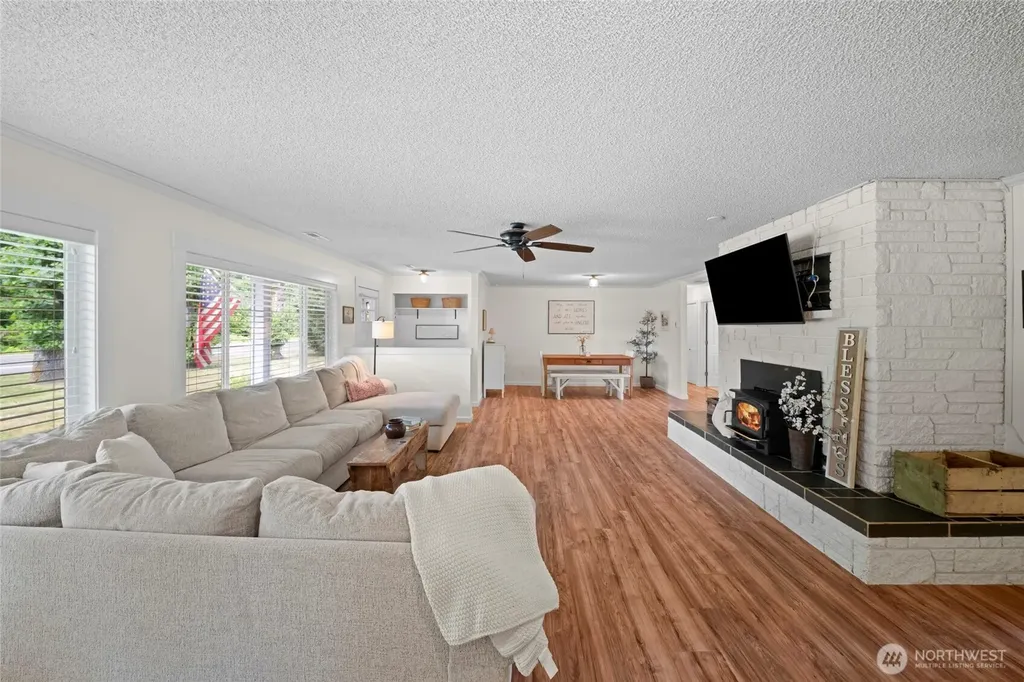 8326 Littlerock Road SW Olympia WA 98512