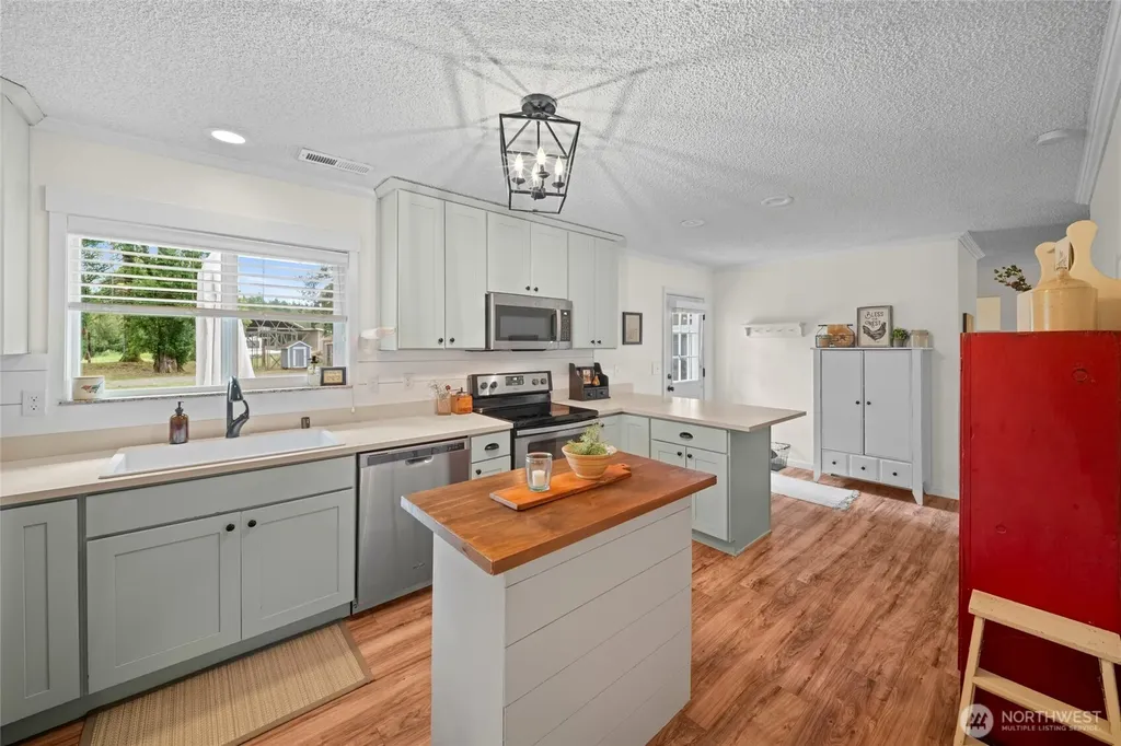 8326 Littlerock Road SW Olympia WA 98512