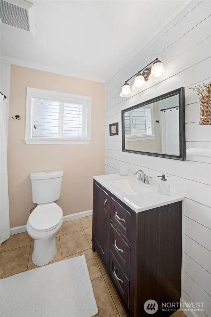 8326 Littlerock Road SW Olympia WA 98512