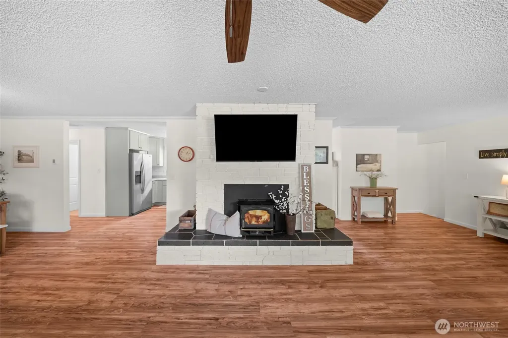 8326 Littlerock Road SW Olympia WA 98512