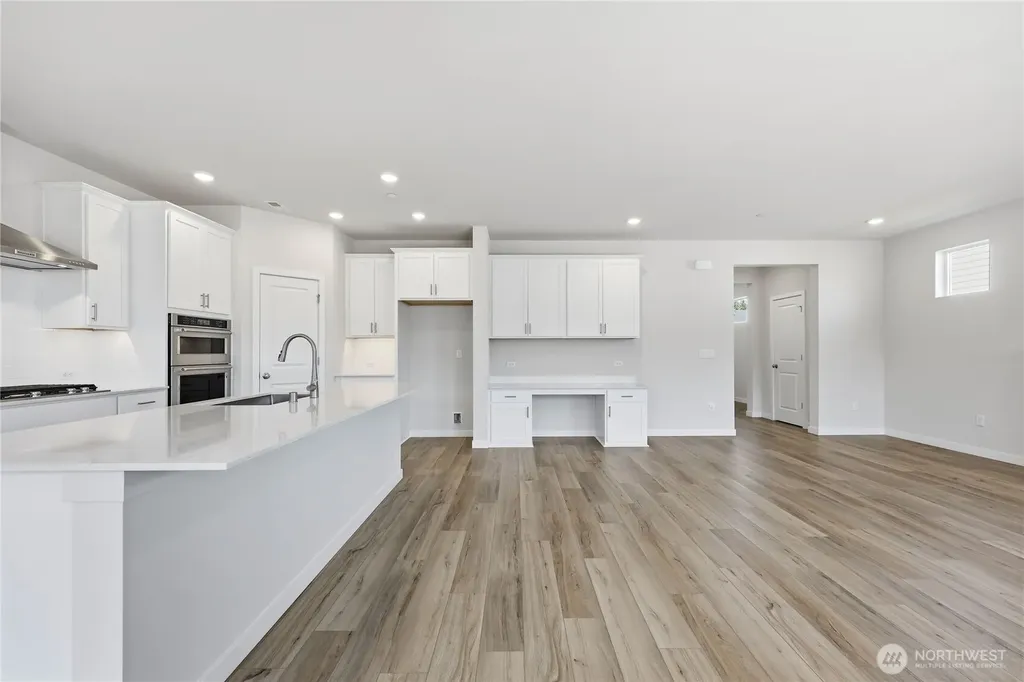 3974 Mccormick Village Drive Bremerton WA 98312