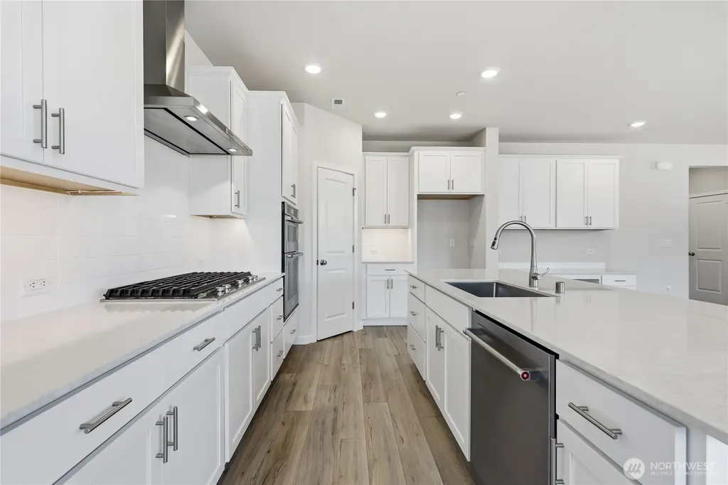 3974 Mccormick Village Drive Bremerton WA 98312
