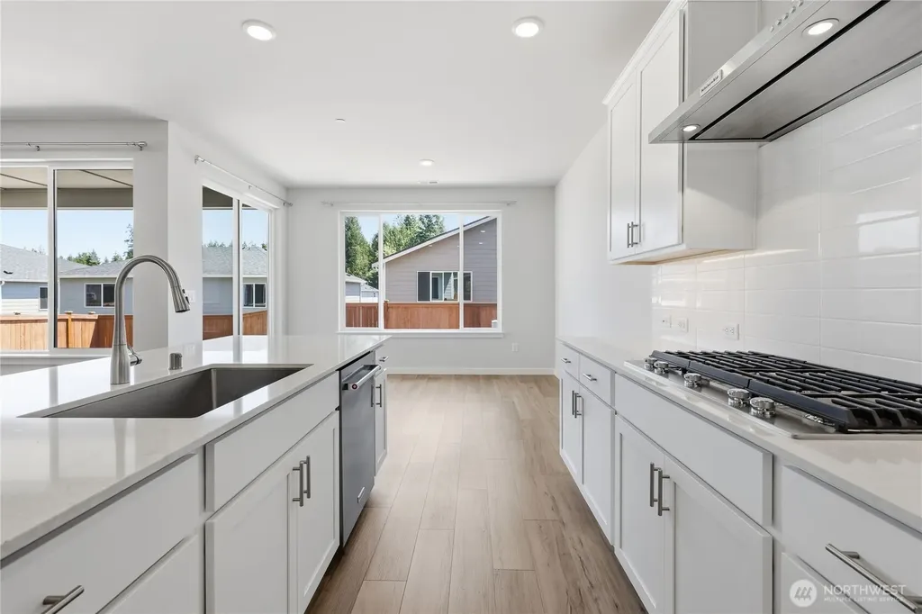 3974 Mccormick Village Drive Bremerton WA 98312