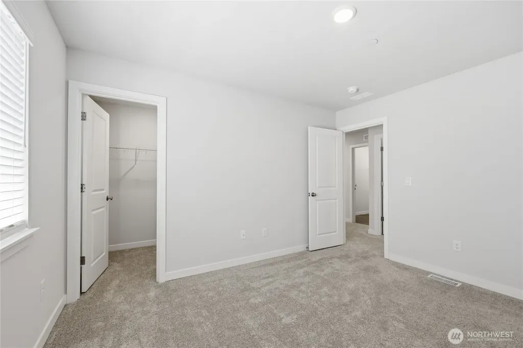 3974 Mccormick Village Drive Bremerton WA 98312